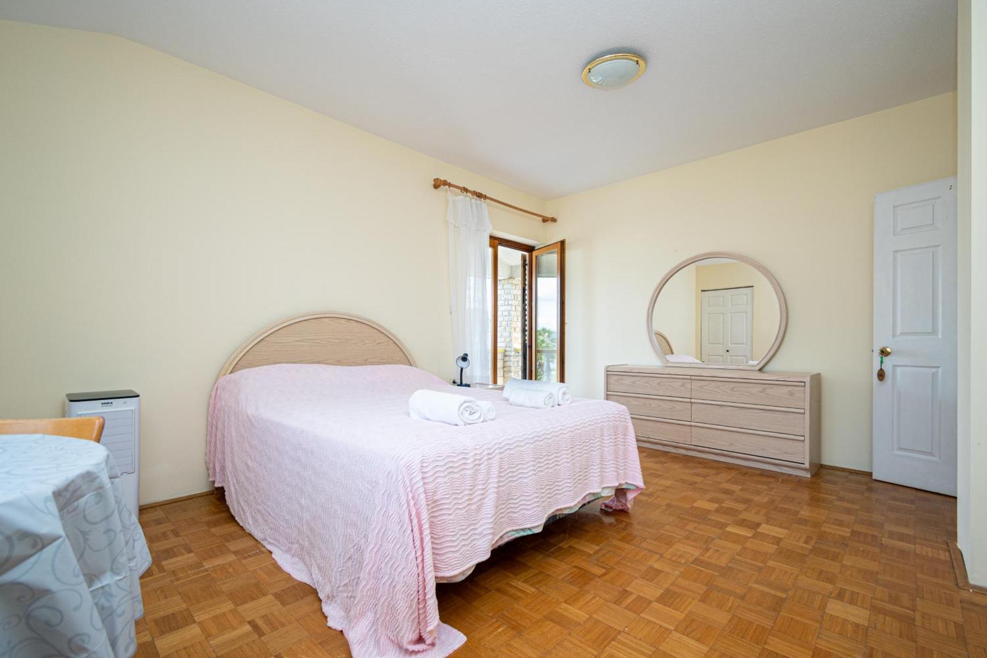 Apartments And Rooms By The Sea Mrljane, Pasman - 327 Neviđane Pokój zdjęcie